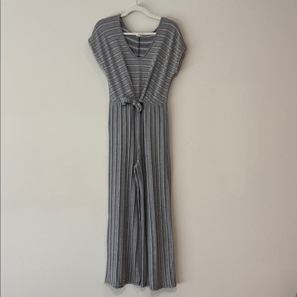 Caution To The Wind Jersey Knit pants Jumpsuit/Romper in Gray & White